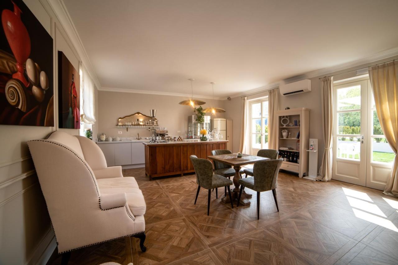 Borgo Piani - Camere Di Charme Mango Екстер'єр фото